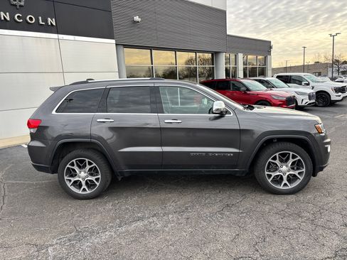 Used 2019 Jeep Grand Cherokee Limited w/ Luxury Group II image 8