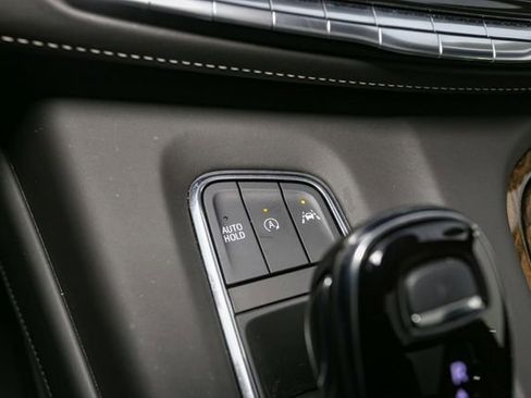 Used 2024 Cadillac Escalade ESV Sport Platinum w/ LPO, ONYX Package image 36