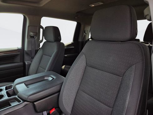 Used 2024 Chevrolet Silverado 1500 LT AWD/4WD image 29