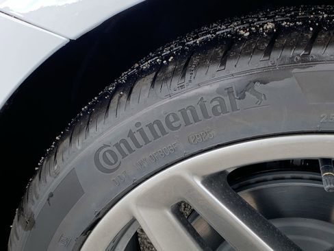 New 2025 Ford Mustang Coupe image 13