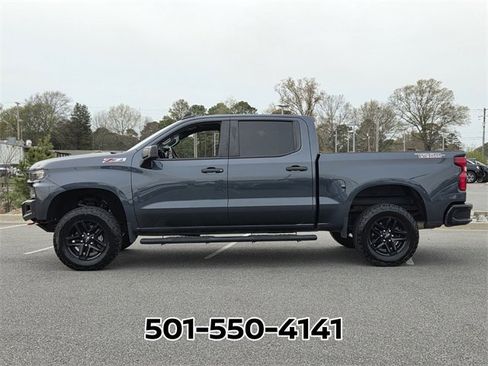 Used 2021 Chevrolet Silverado 1500 Custom Trail Boss w/ LPO, Dark Essentials Package image 2