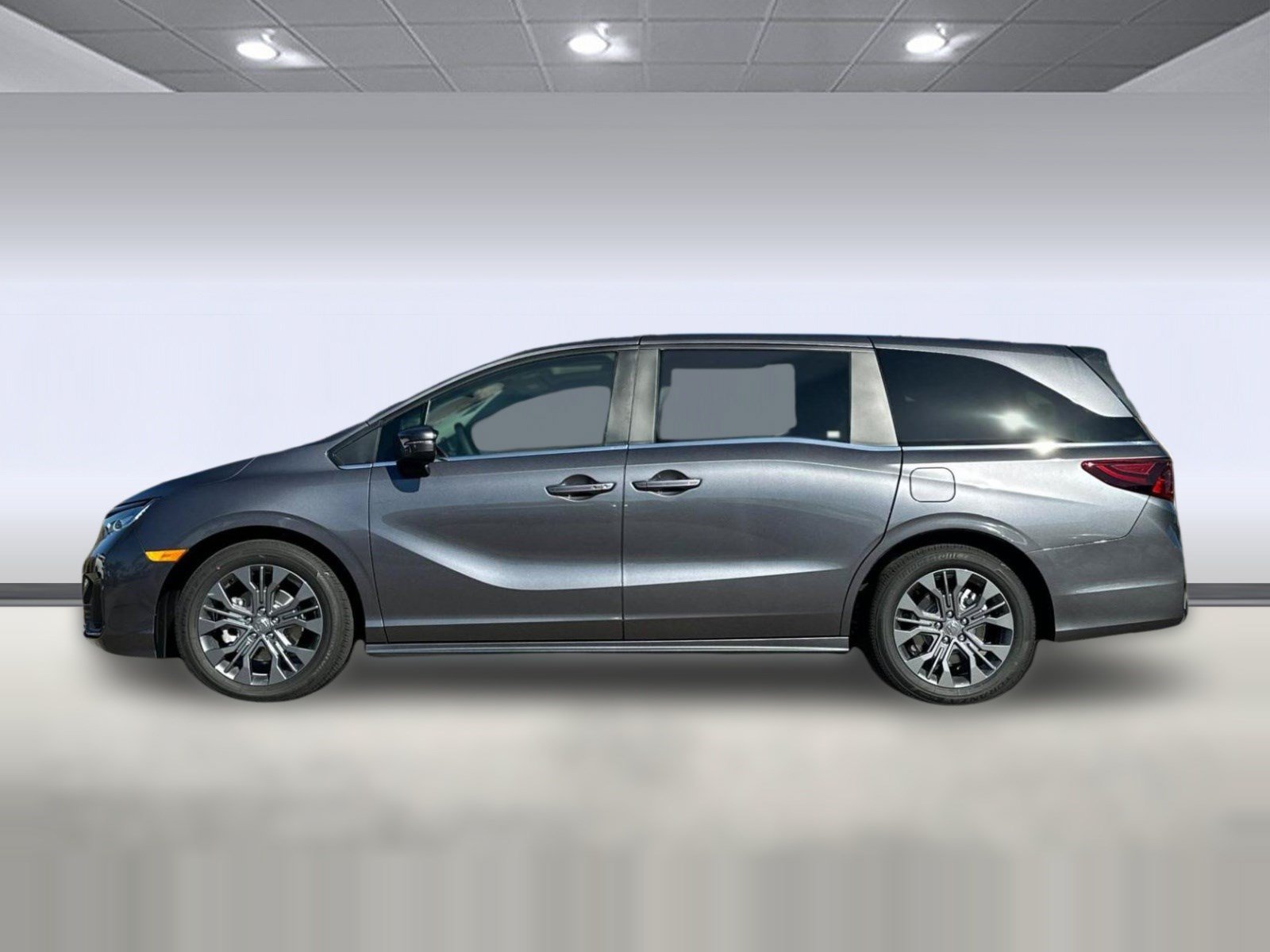 New 2027 Honda Odyssey Touring image 2