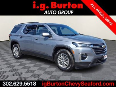 Used 2023 Chevrolet Traverse LT