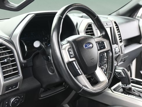Used 2018 Ford F150 Platinum w/ Equipment Group 701A Luxury AWD/4WD image 12