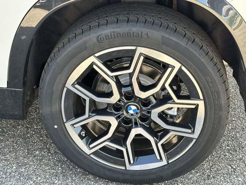 New 2026 BMW X1 xDrive28i w/ Technology Package AWD/4WD image 7