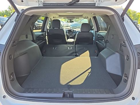 Used 2024 Chevrolet Equinox Premier AWD/4WD image 94