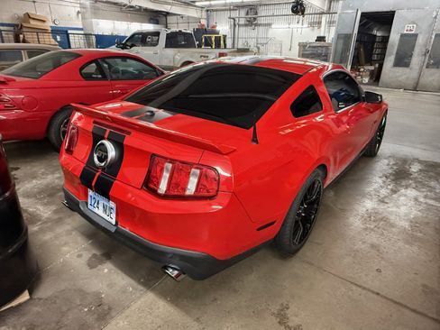 Used 2011 Ford Mustang GT Premium w/ Electronics Pkg image 4