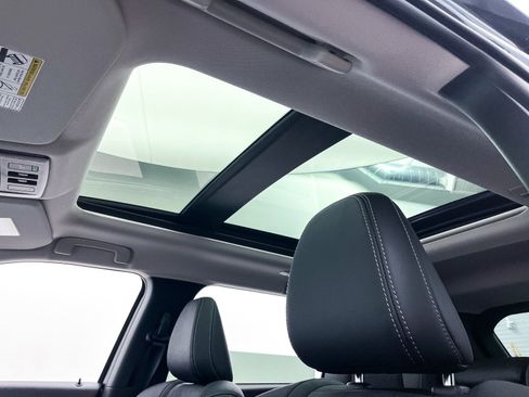 New 2025 Mitsubishi Outlander SE AWD/4WD image 11