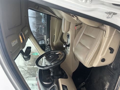 Used 2014 Jeep Grand Cherokee Limited w/ Trailer Tow Group IV image 4