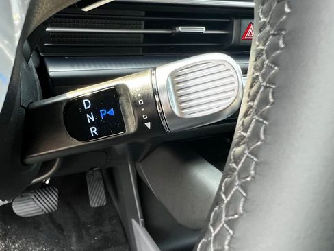 New 2024 Hyundai Ioniq 6 SEL image 25