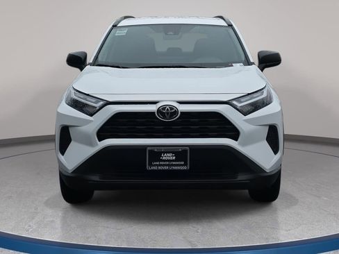 Used 2025 Toyota RAV4 LE image 3