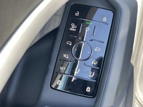 New 2026 Audi Q5 Premium Plus image 18