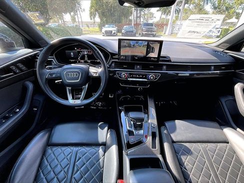 Certified 2023 Audi S4 Premium Plus image 3