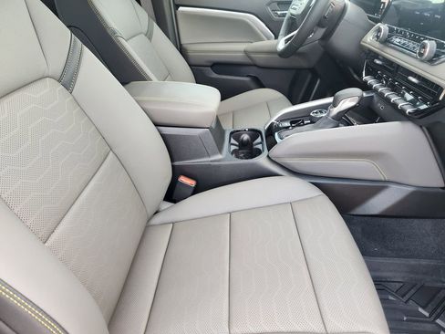 New 2026 Chevrolet Colorado ZR2 w/ Technology Package image 11