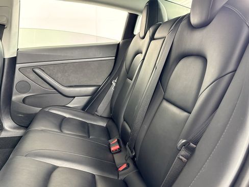 Used 2023 Tesla Model 3 Standard Range RWD image 10