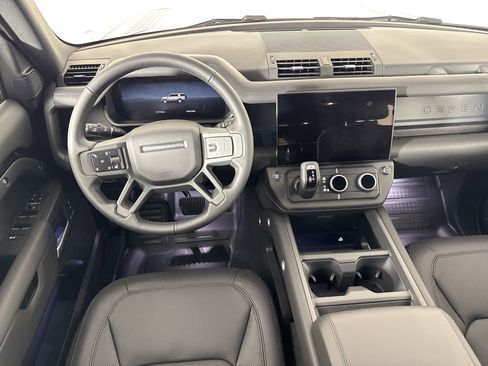 New 2026 Land Rover Defender 130 X-Dynamic SE AWD/4WD image 26