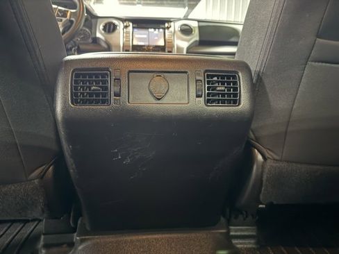 Used 2015 Toyota Tundra SR5 image 29