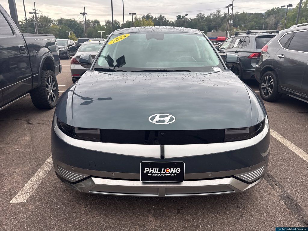 Used 2024 Hyundai Ioniq 5 Limited AWD/4WD image 47