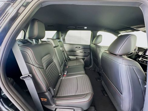 New 2026 Nissan Pathfinder Rock Creek image 26