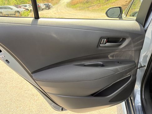 Used 2026 Toyota Corolla LE image 21