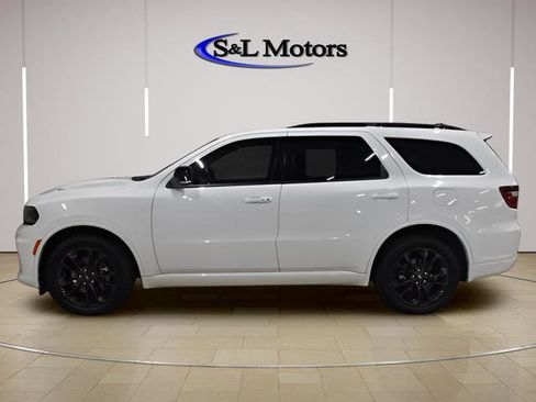 Used 2024 Dodge Durango GT AWD/4WD image 4