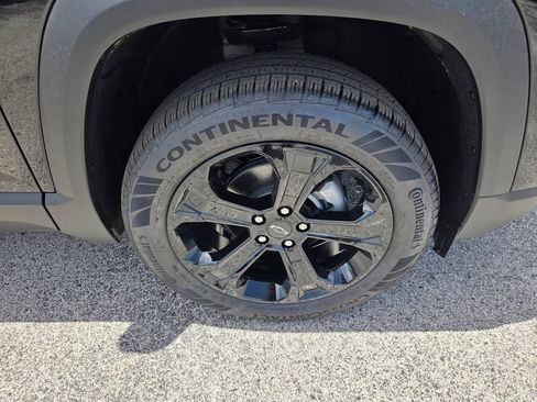 Used 2027 Chevrolet Equinox LT w/ Convenience Package II FWD image 17