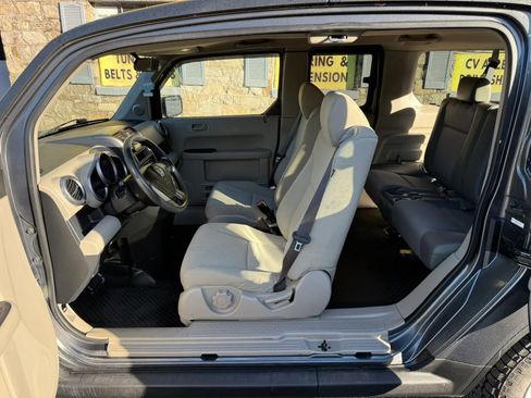 Used 2011 Honda Element LX image 21