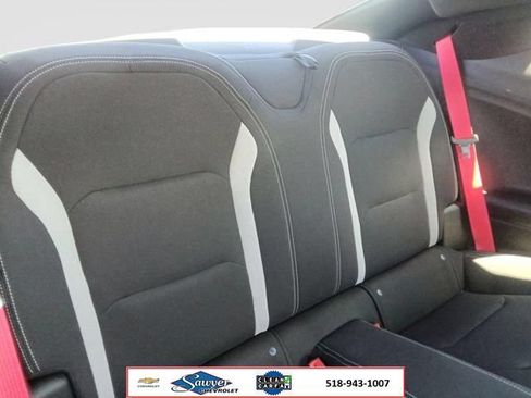 Used 2021 Chevrolet Camaro LT w/ Technology Package RWD image 17