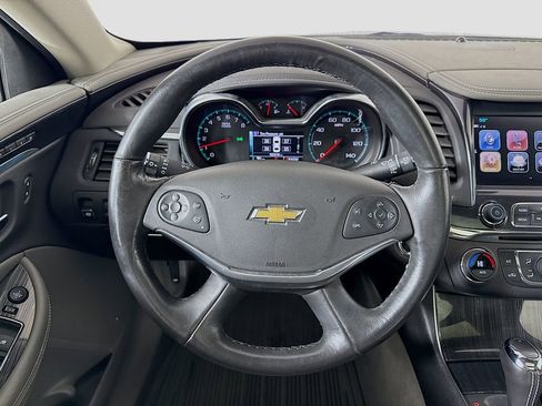 Used 2019 Chevrolet Impala Premier w/ Premier Confidence Package image 11