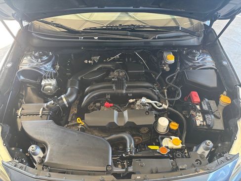 Used 2016 Subaru Outback 2.5i Limited AWD/4WD image 47