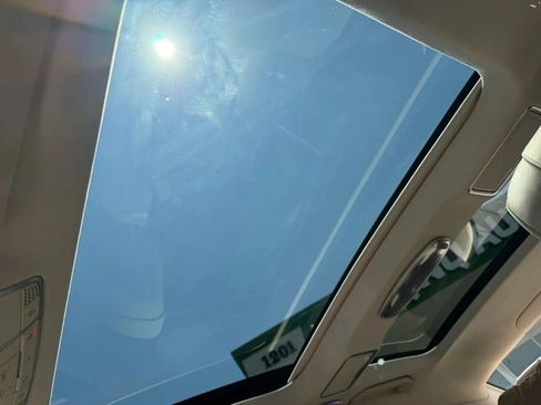 Used 2019 Mercedes-Benz S 560 Sedan image 26