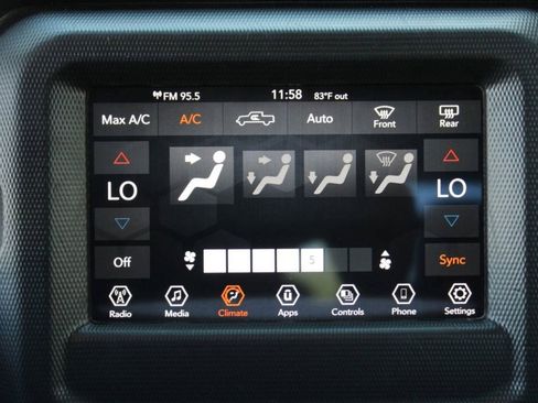 Used 2021 Jeep Gladiator Sport image 15