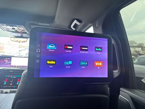 Used 2026 Cadillac Escalade Sport w/ Touring Package image 41