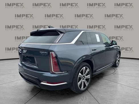Used 2025 Cadillac Escalade IQ Luxury 1 AWD/4WD image 5