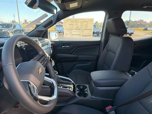 New 2026 Chevrolet Colorado LT image 7