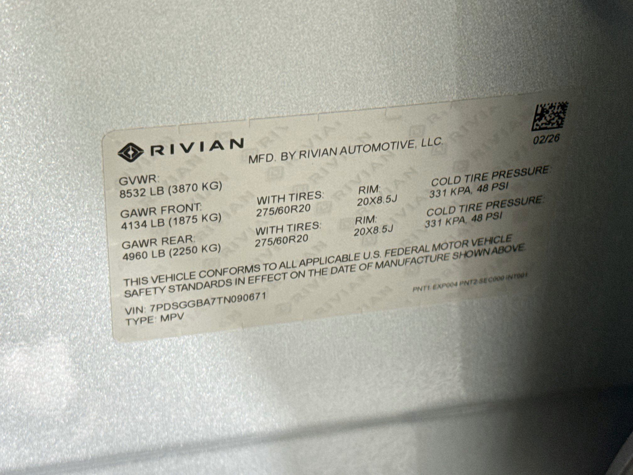 Used 2026 Rivian R1S Adventure Dual AWD/4WD image 35