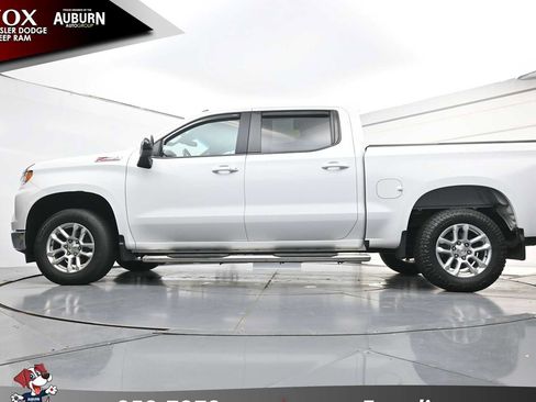 Used 2023 Chevrolet Silverado 1500 LT w/ Z71 Off-Road Package AWD/4WD image 23