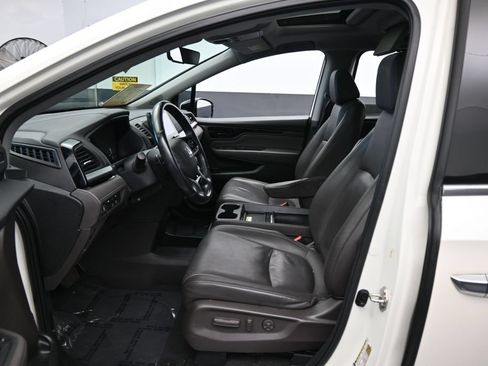Used 2019 Honda Odyssey Elite image 12