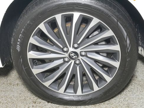 Used 2025 Hyundai Palisade Calligraphy image 15