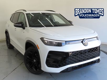 New 2026 Volkswagen Tiguan SE R-Line