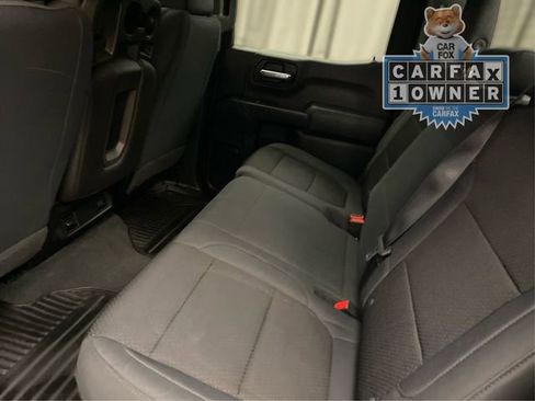 Used 2019 Chevrolet Silverado 1500 Custom w/ Custom Convenience Package image 11