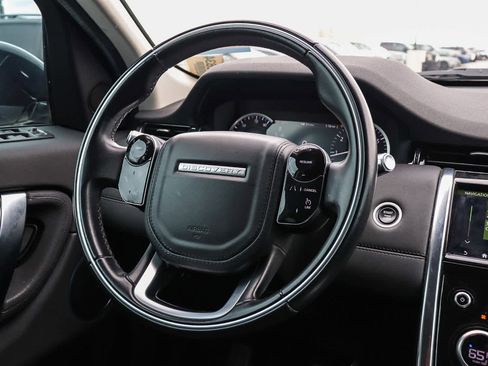 Used 2020 Land Rover Discovery Sport S image 16