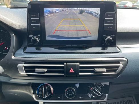 Used 2021 Kia Seltos S image 14