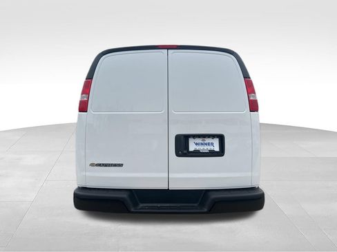 New 2026 Chevrolet Express 2500 Extended w/ Driver Convenience Package RWD image 4