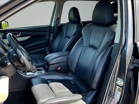 Used 2019 Subaru Ascent Limited AWD/4WD image 18