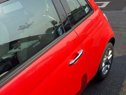 Used 2017 FIAT 500 Pop FWD image 10