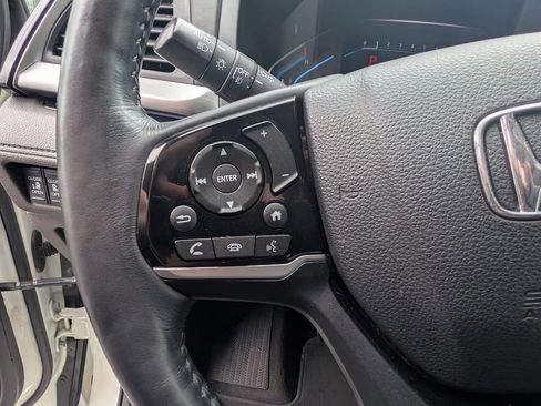 Used 2018 Honda Odyssey Elite image 16