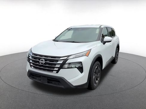 Used 2025 Nissan Rogue SV FWD image 7