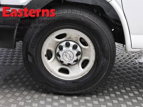 Used 2023 Chevrolet Express 2500 Extended w/ Driver Convenience Package RWD image 29
