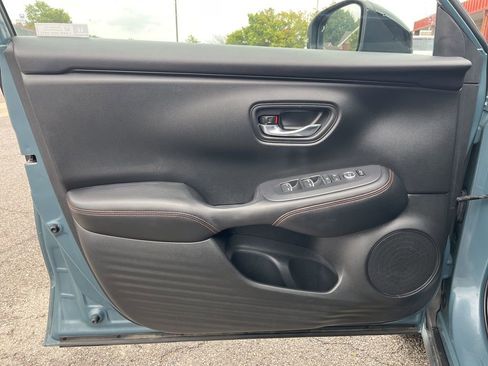 Used 2023 Honda HR-V Sport image 27